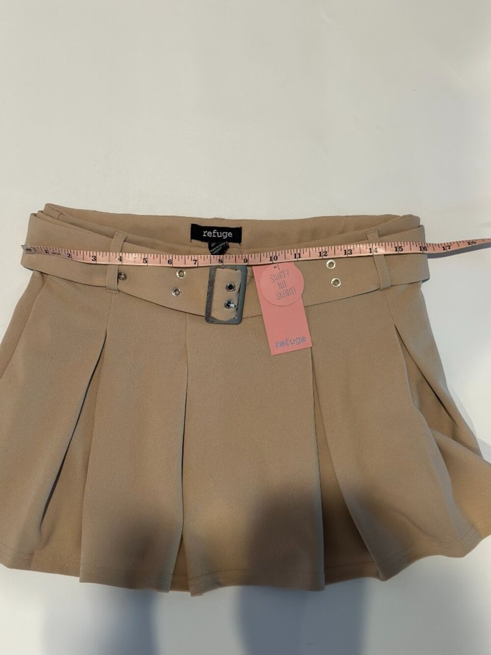 NWT Refuge Tan Pleated Belted Mini Skort Size M - Picture 5 of 10